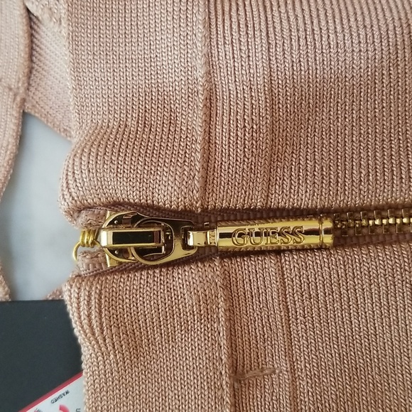 NWT Guess Crop top "Mirage cutout ottoman top" Size XS - Picture 4 of 7